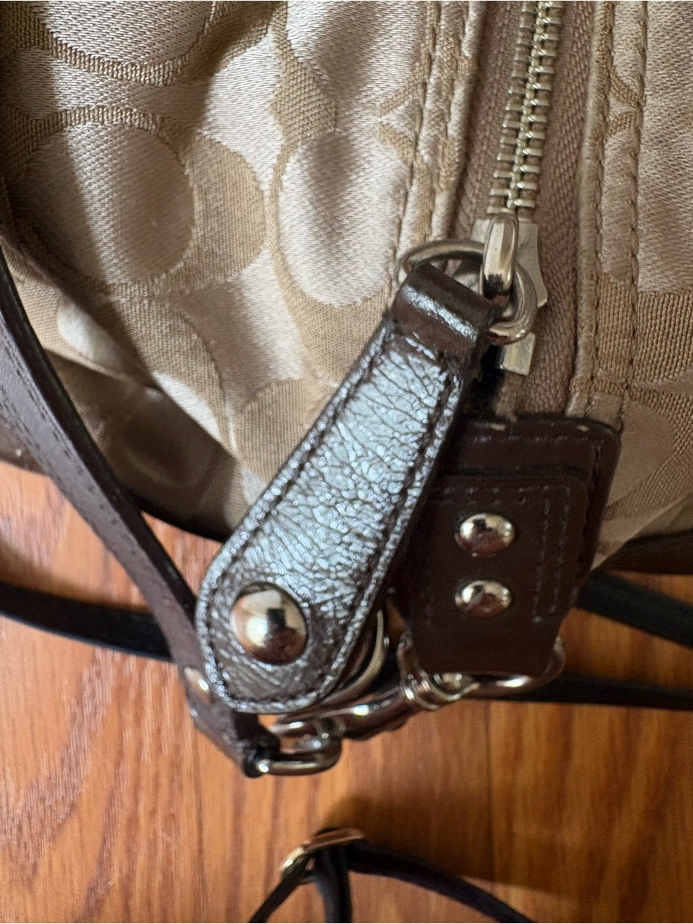 Coach F13740 Soho Pleated Signature Jacquard Hobo Satchel Brown Khaki Y2K - Picture 6 of 7